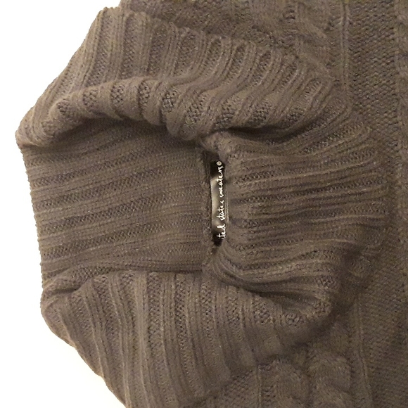 United States Sweaters Medium Dark Grey Cowl Neck Sweater - Picture 10 of 12
